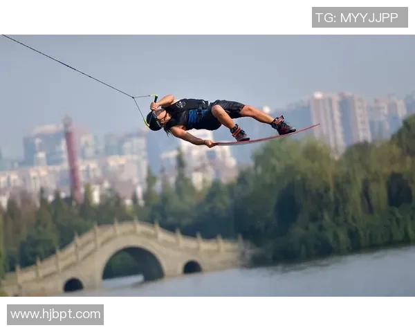 成都极限运动队包夹战术深度解析与实战应用探讨